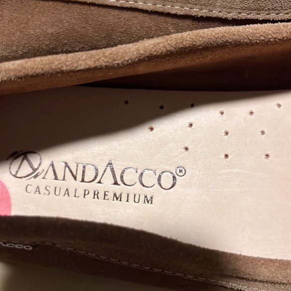 🌸New ANDACCO Tan Suede Driving Moccasins Sz 9.5 - Picture 5 of 6